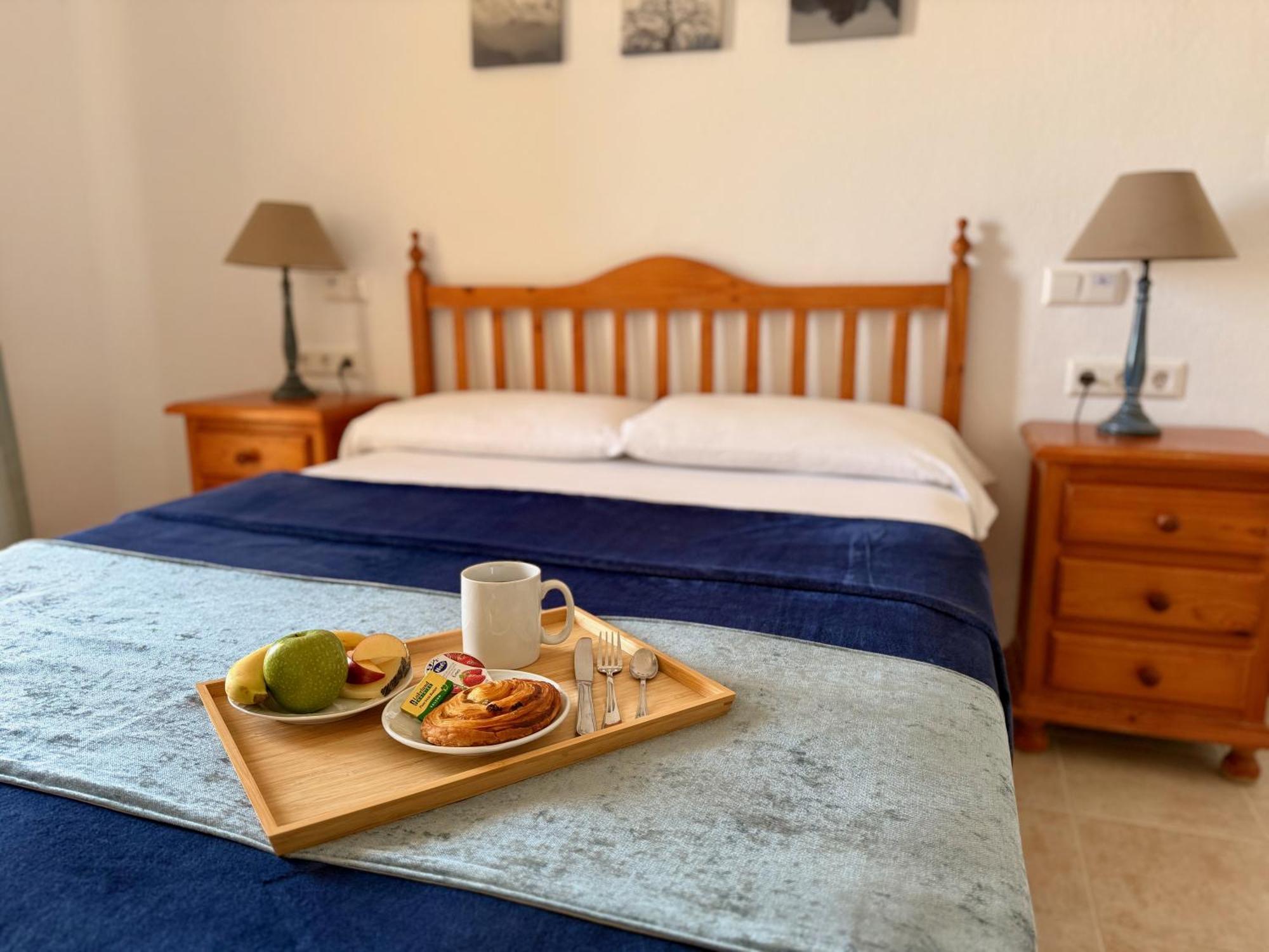 Kingfisher Apartments Benal Beach Benalmadena Bagian luar foto