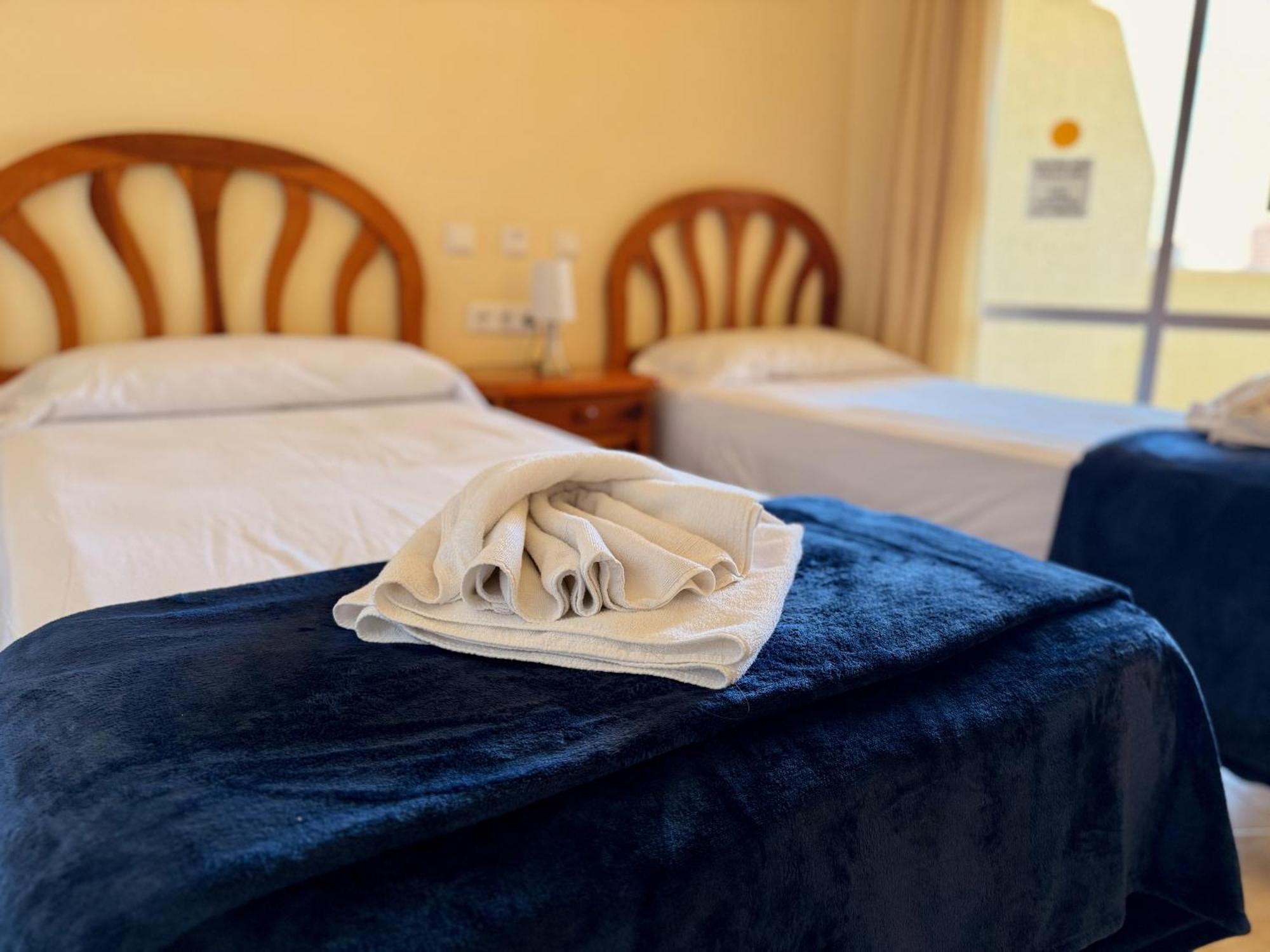 Kingfisher Apartments Benal Beach Benalmadena Bagian luar foto