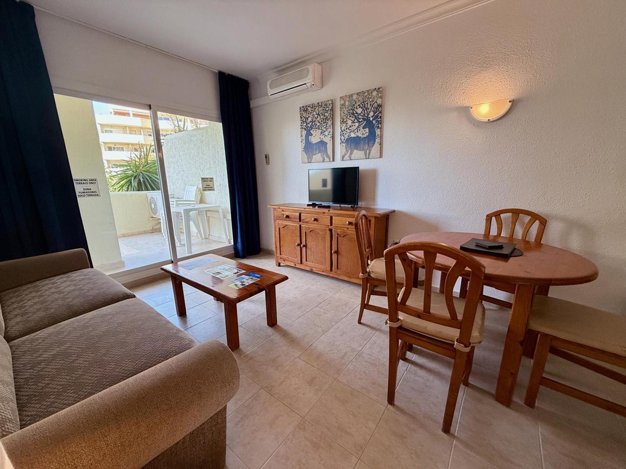 Kingfisher Apartments Benal Beach Benalmadena Bagian luar foto