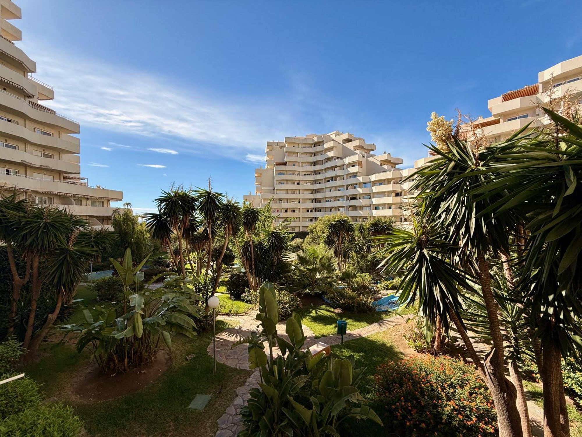 Kingfisher Apartments Benal Beach Benalmadena Bagian luar foto