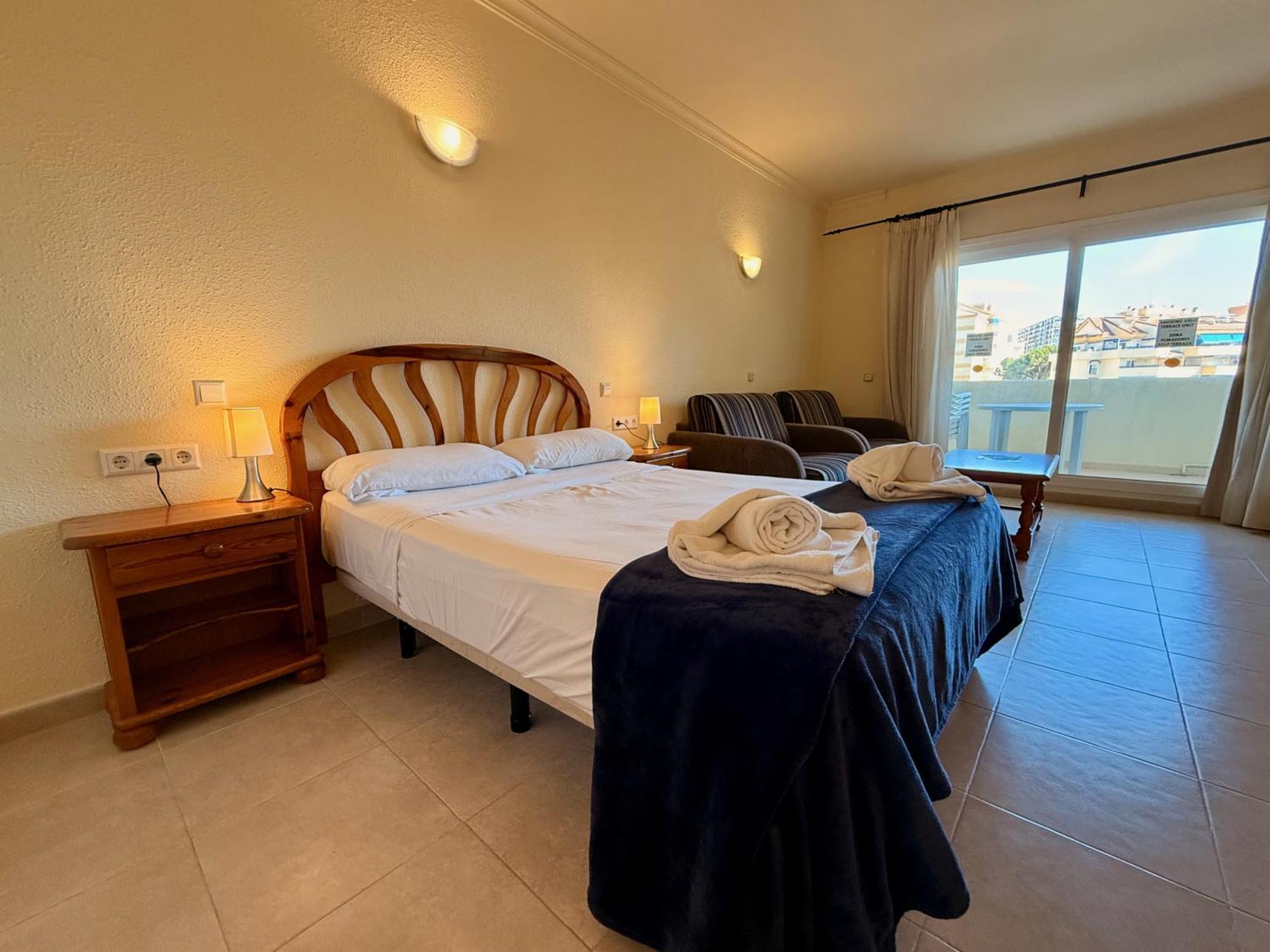 Kingfisher Apartments Benal Beach Benalmadena Bagian luar foto